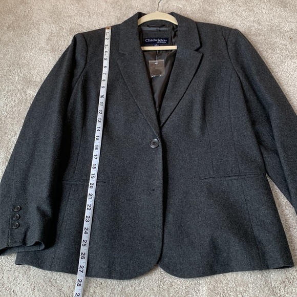 Chadwick’s Grey wool blazer - Picture 2 of 3
